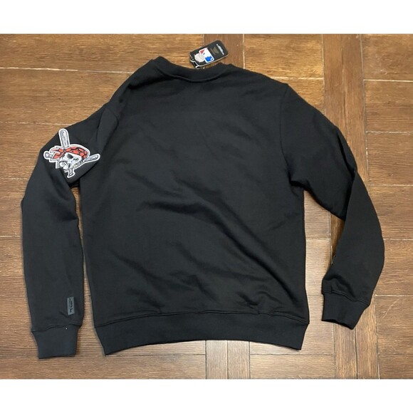 Men’s Pro Standard Size M Pittsburg Pirates Black Crewneck Sweater NWT MLB - Picture 5 of 5